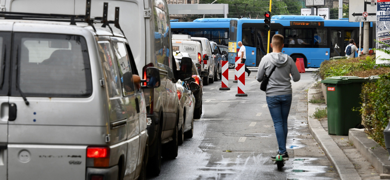 Karácsony előre üzent a Fidesznek: Ne hergeljenek a Blaha Lujza téri felújítás miatt