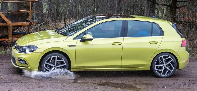 Csak jövőre jön a problémák sújtotta új VW Golf