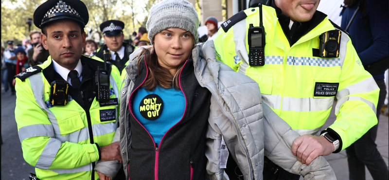 Őrizetbe vették Greta Thunberget Londonban