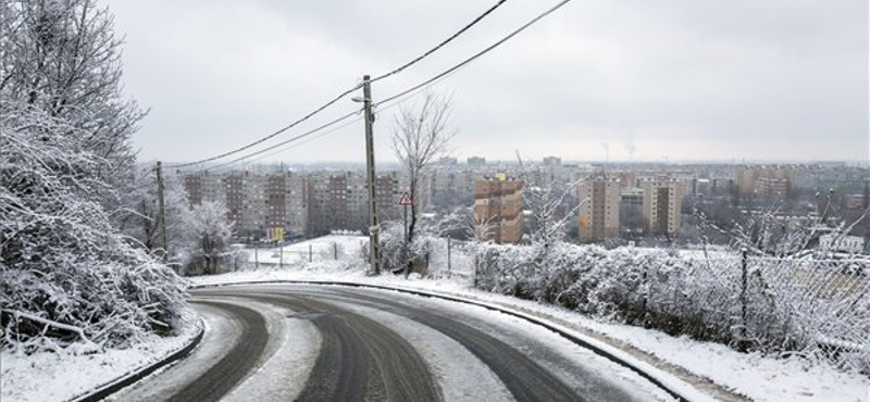 Sokfelé már napsütés teszi kellemesebbé a fagyos időt