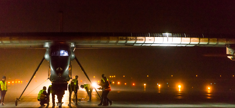 Hétfőn indulhat a 8000+ km-es nagy menetre a napelemes Solar Impulse 2