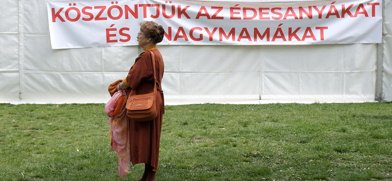 A városligeti majálison megállt az idő valahol az ezredforduló környékén, és ez a legszebb az egészben