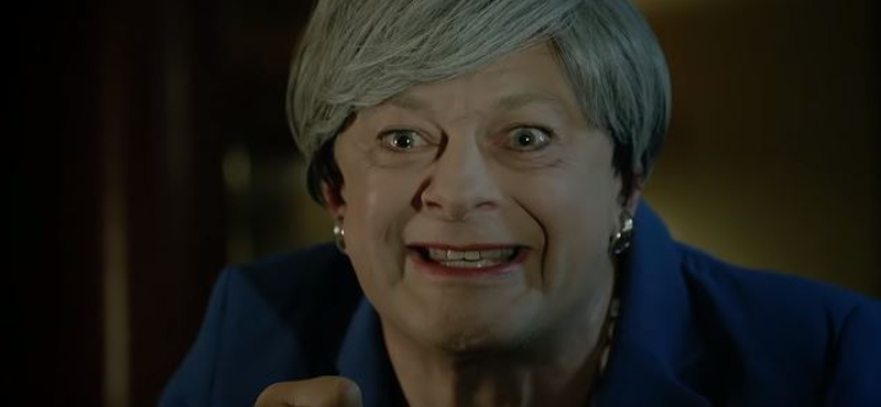 Gollamként meditál Theresa May a Brexitről egy paródiában