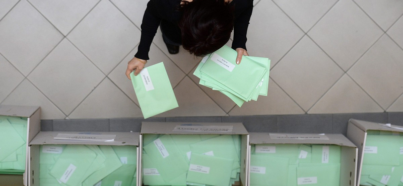 Megdöbbentően leszerepelt az MSZP a külképviseleteken