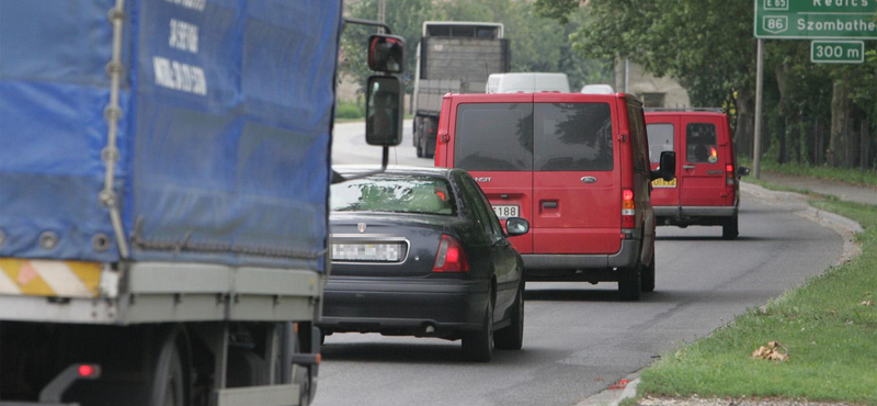 Budapesten csinálna jogosítványt? Hónapokat várhat a vizsgára