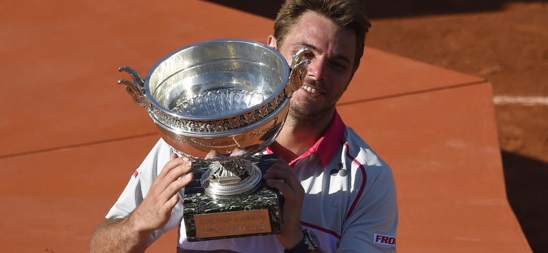 Meglepetés: Wawrinka parádés játékkal legyőzte Djokovicsot.