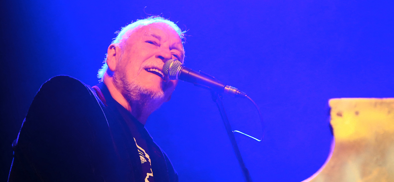 Elhunyt Gary Brooker, a Procol Harum énekese