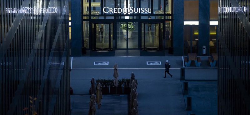 Régi szép idők: amikor még csak az volt a botrány a Credit Suisse-nél, hogy összeverekedtek a részeg bankvezérek