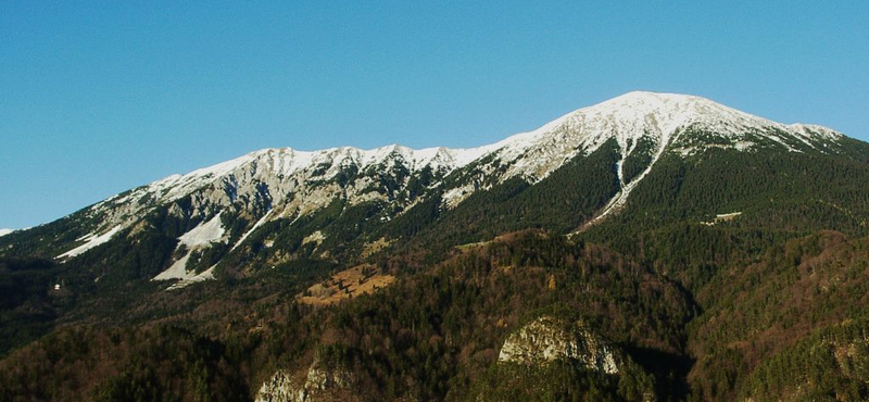 Tízfős magyar túracsoport került bajba az Alpokban