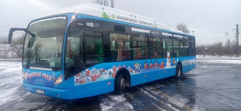 Baleset miatt nem jár a budapesti Mikulásbusz