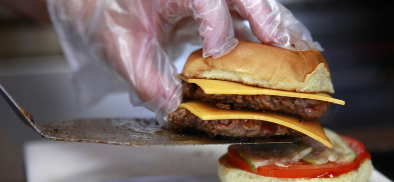 Pontosítják és szűkítik a hamburgeradót