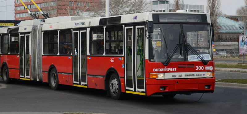 Két sokat szolgált troli típus is elköszön Budapesttől a héten