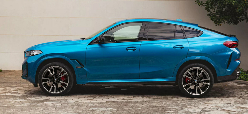Picit hibrid, nagyon biturbó V8: 42,5 millió forinton nyit Magyarországon az új BMW X6 M60i