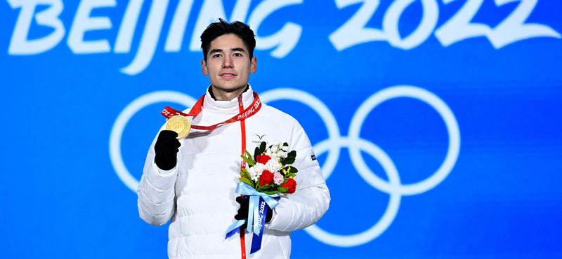 Schmitt Páltól kapta meg az olimpiai aranyát Liu Shaoang – videó