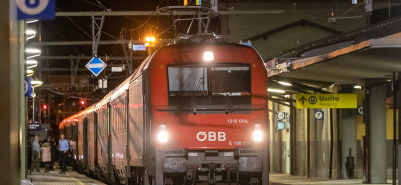 Nem közlekednek a vonatok hétfőn Ausztriában, így kimaradnak a Bécs-Budapest járatok is