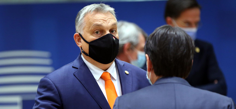 Orbán: "Nem igaz, hogy Merkel legutóbb felemelte a hangját"