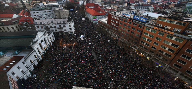 Lefújták a péntekre tervezett nagy tüntetést Pozsonyban