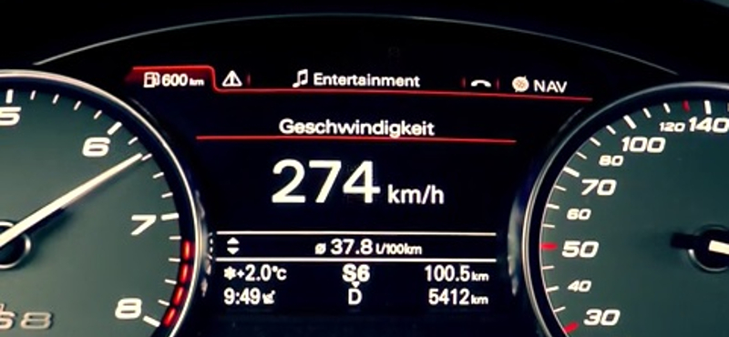 Elképesztő, hogy mire képes a 760 lóerős Audi S8 – videó