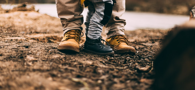 Hogyan beszéljünk a gyerekekkel? - Montessori-szemlélet a mindennapokban 