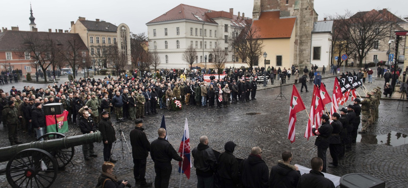 Megtiltotta a rendőrség a budai Várba tervezett szélsőjobboldali megemlékezést