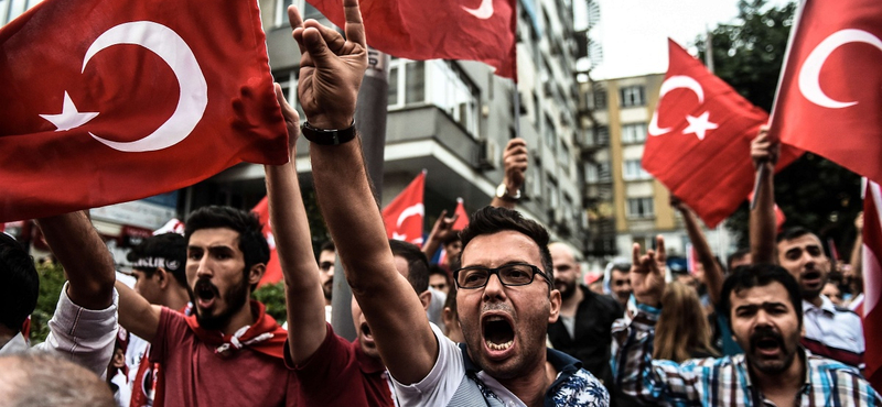 Németországban is dúl már a török-kurd háború