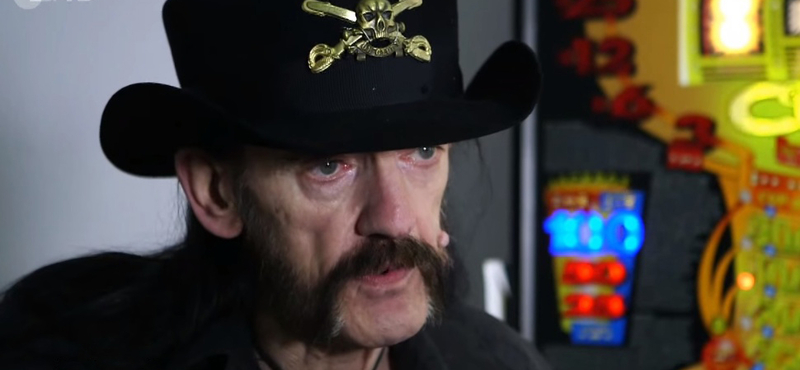 Élőben közvetítik Lemmy temetését