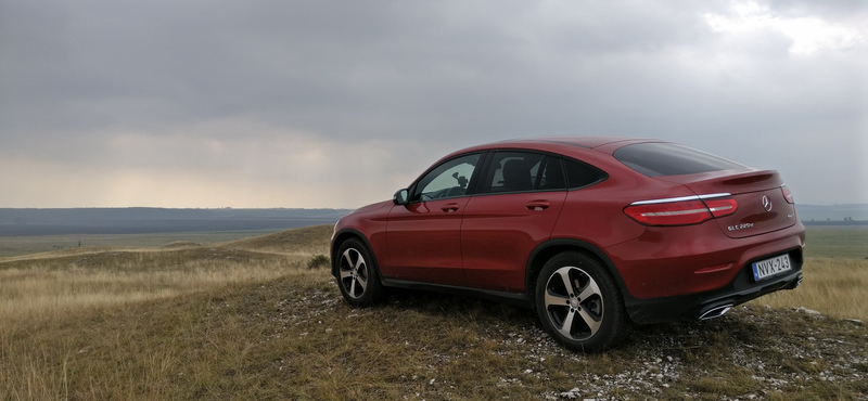 Mercedes GLC Coupé teszt: rácsaptak a fenekére