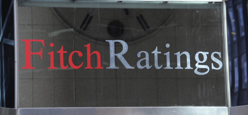 Fitch: a magyarországi kitettség hajtja fel az osztrák CDS-árakat