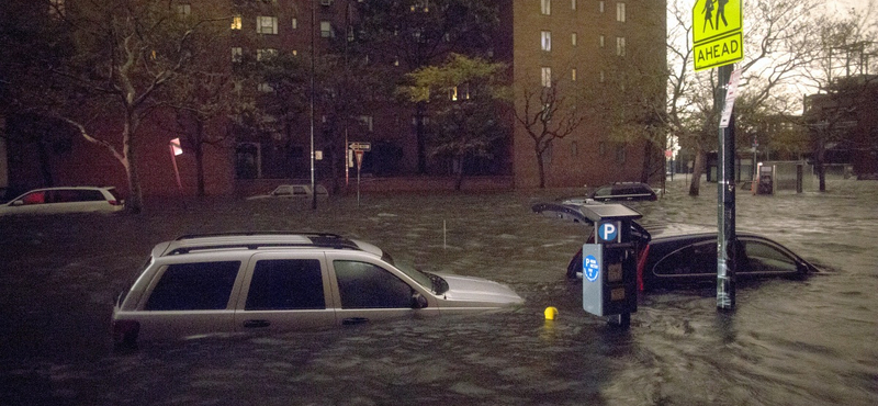 Hurrikán kedvezményt ad a Ford és a Nissan