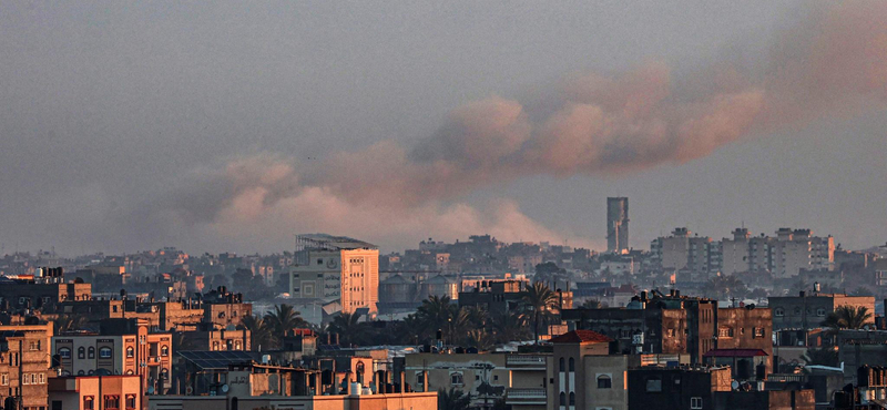 Lakóépületeket bombázott le az izraeli légierő Rafahban