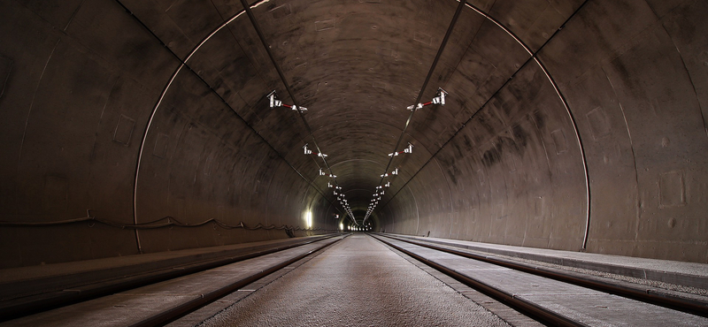 Kínának van egy titkos alagútja, amiben több ezer km/órával süvíthet a szél