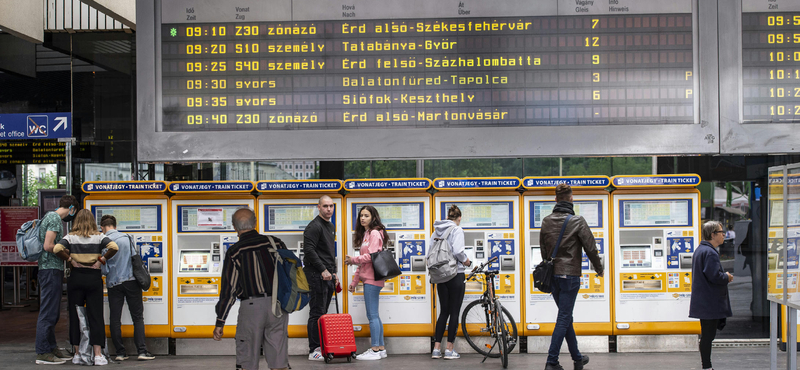 Gázolt a vonat Gárdonynál, durva késések a balatoni vonalakon is