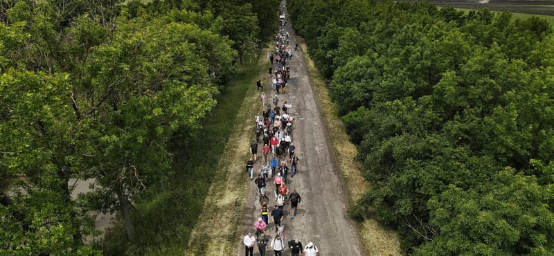 A Fidesz igazi kínja: már falun is utolérte a Tisza a Mediánnál, a nagyobb városokban már utcahosszal vezet