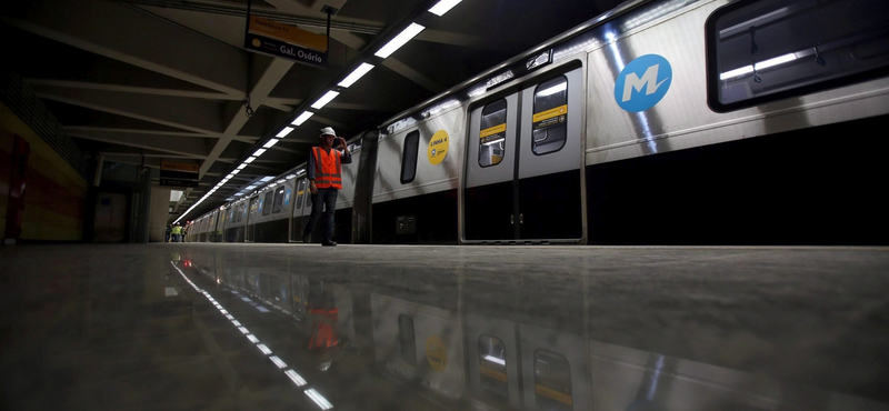 Polt Péternél és a NAV-nál van a 4-es metróról szóló OLAF-jelentés