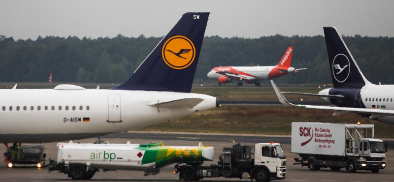Tömeges járattörlések jöhetnek, megint sztrájkba lép a Lufthansa földi személyzete csütörtöktől