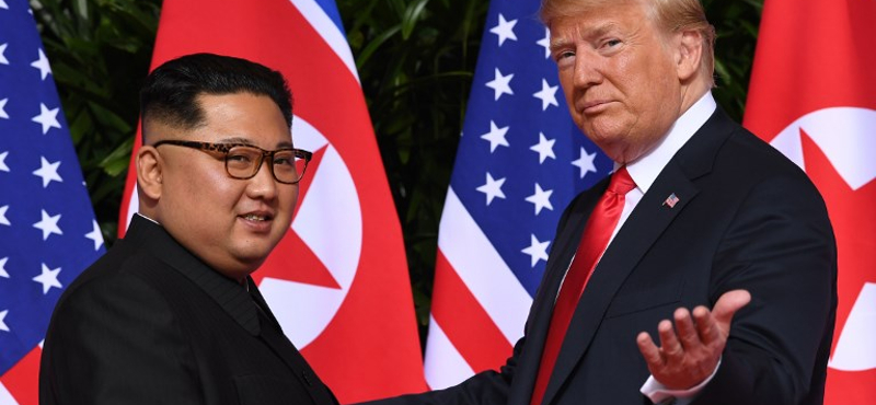 Berágott Trump, nem küldi el külügyminiszterét Észak-Koreába