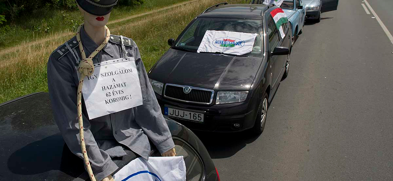 Útlezárásokkal demonstrál a Liga pénteken 