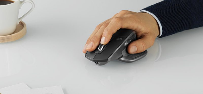Nem kell hozzá szaki, hamarosan házilag is javíthatjuk a meghibásodott Logitech egereket