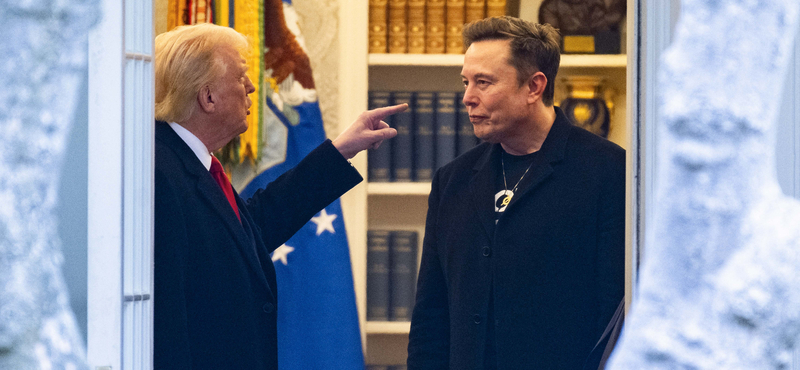 Trump egyelőre telefonon se akar beszélni Muskkal