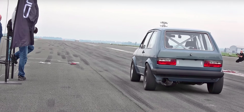 1151 lóerős lett, 308 km/h-val repeszt ez a felmérgelt "egyes Golf" – videó