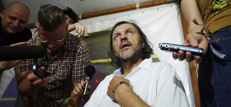 Kusturica szerint Putyin-pártisága miatt nem hívták meg Cannes-ba