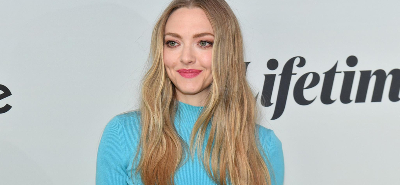 „Meztelenül kellett sétálgatnom” – Amanda Seyfried rossz hollywoodi tapasztalatairól beszélt