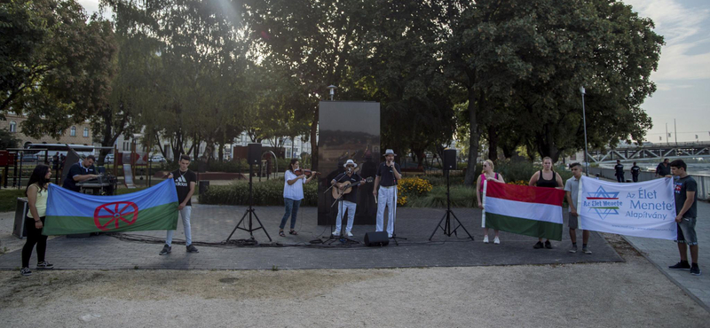 Ma van a roma holokauszt nemzetközi emléknapja