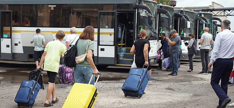 Evakuálják a helyi orosz lakosság egy részét Kurszkból, az ukrán lendület töretlen