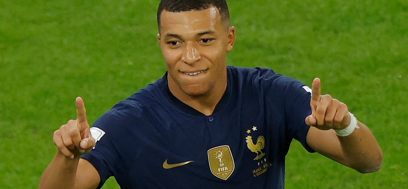 Mbappé tarthatatlan volt, a címvédő a legjobb nyolc között Katarban