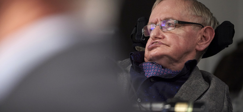 Stephen Hawking bemondta: 100 éve van hátra az emberiségnek (a Földön)