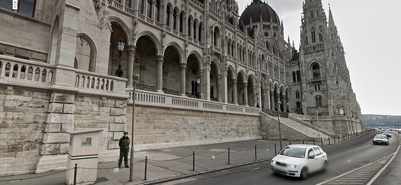 Vigyázzon, az adóhatóság már a Google Mapsen is nézelődik ön után