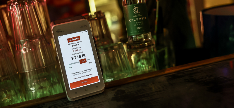Bankkártyás borravaló? Igen, a HelloPay megoldásával egyszerű és közvetlen!