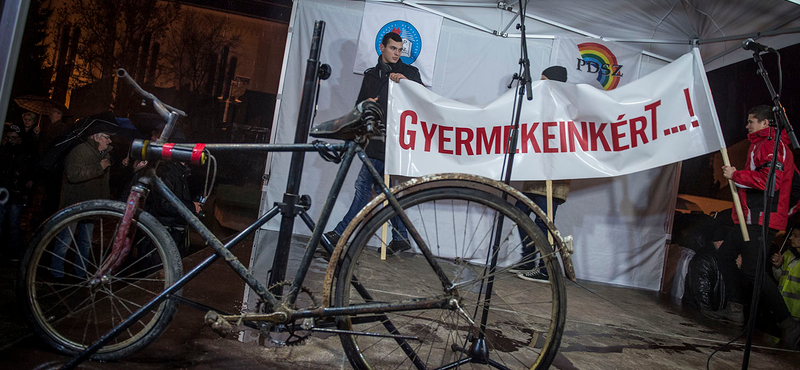 Heti Válasz: Czunyiné csak gyalogáldozat