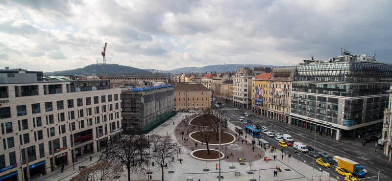 Jelentkezett a Blaha Lujza téri fanyűvő, és megtéríti a kárt